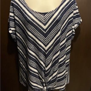 🇺🇸Super cute striped top by W5! Xl!
